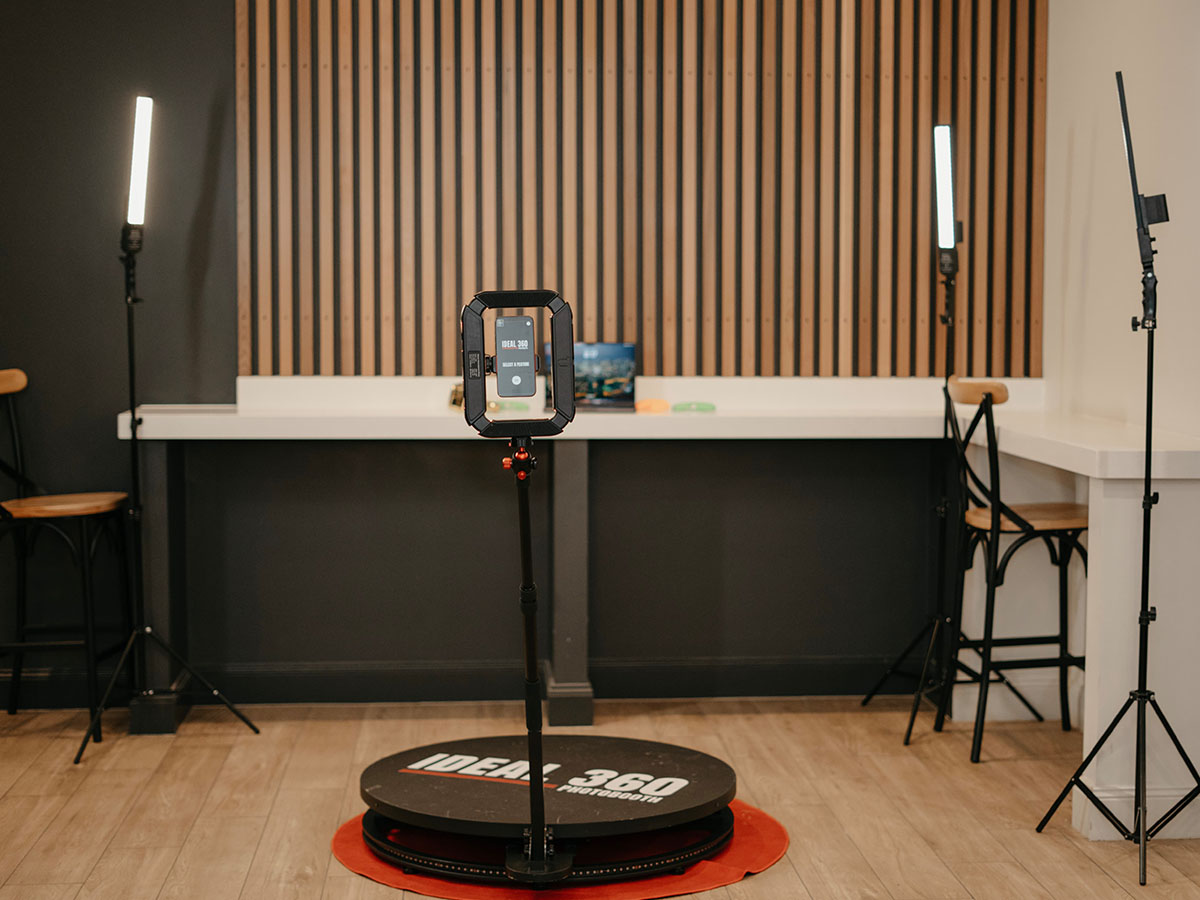 360 photo booth hire Melbourne